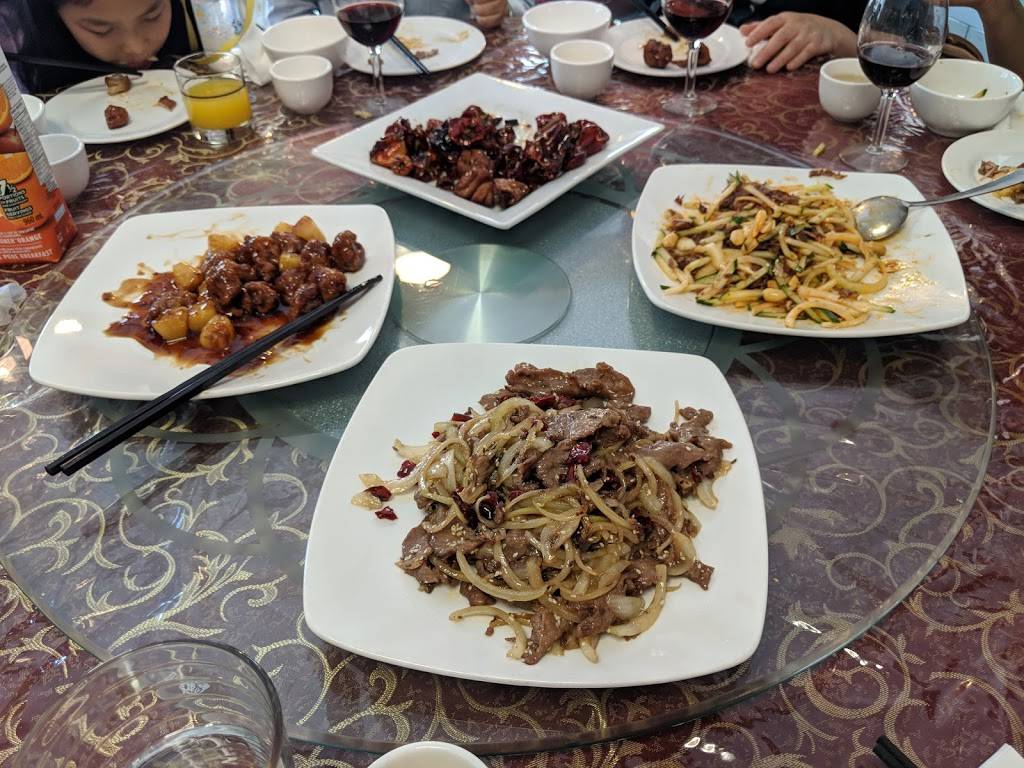 Fuji 四季香 | restaurant | 6717 Boulevard Monk, Montréal, QC H4E 3J2, Canada | 5149959866 OR +1 514-995-9866