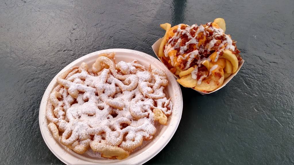 Bahari Snacks | restaurant | 452 E Christmas Blvd, Santa Claus, IN 47579, USA | 8129374401 OR +1 812-937-4401