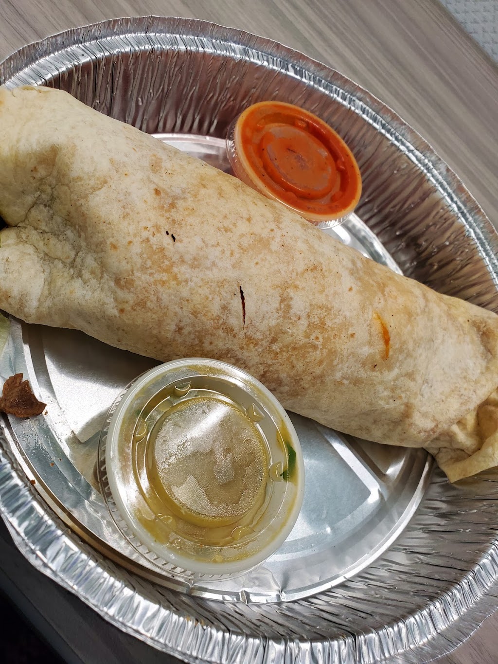 Santiagos Mexican Food | restaurant | South 36th and, Jefferson St, Omaha, NE 68107, USA | 4026896111 OR +1 402-689-6111