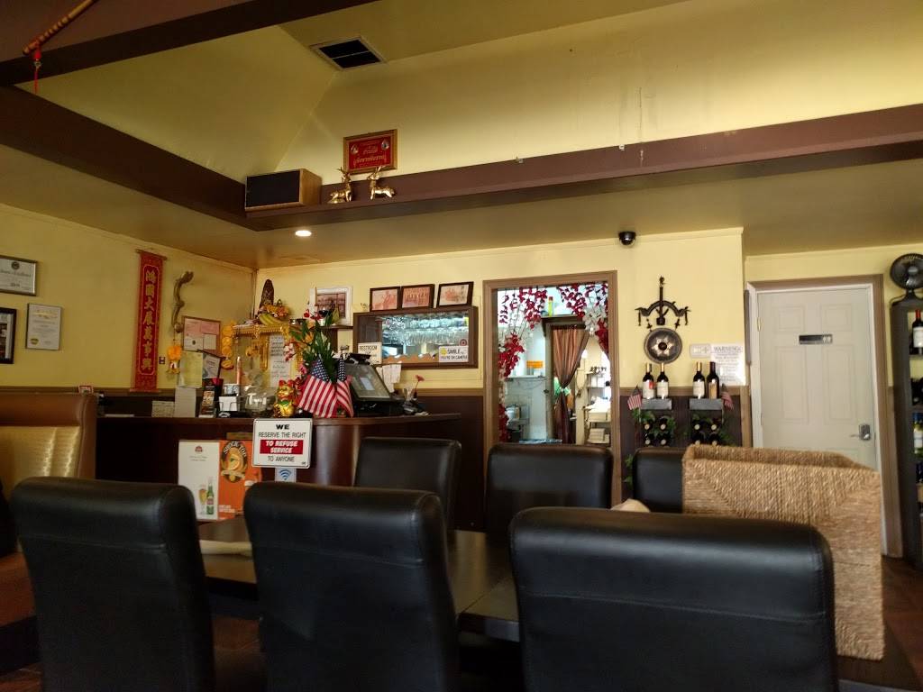 Thai Wave | restaurant | 5134, 522 Main St, Huntington Beach, CA 92648, USA | 7149600219 OR +1 714-960-0219