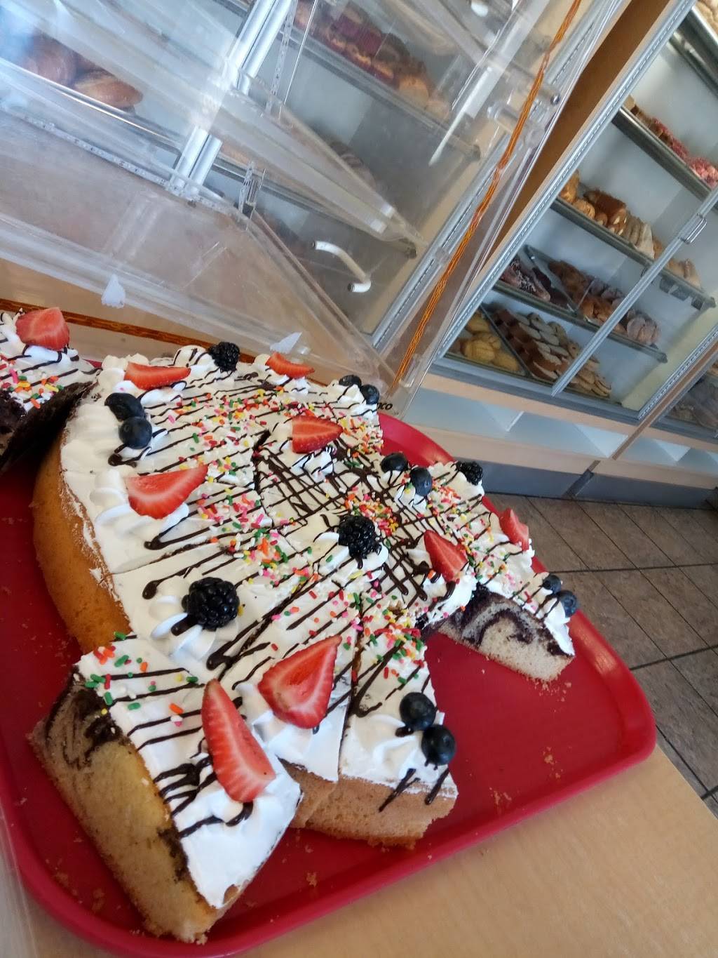 MANES BAKERY | restaurant | 515 E Colonia Rd, Oxnard, CA 93030, USA | 8054839053 OR +1 805-483-9053