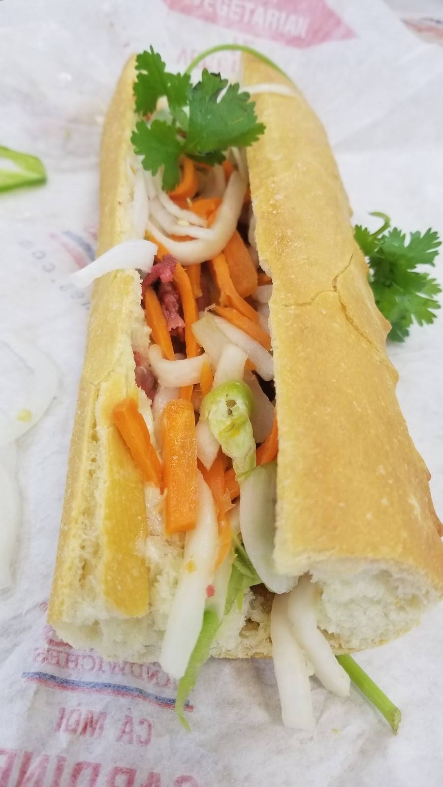 Lees Sandwiches | restaurant | 1901 West Warner Road #8, Chandler, AZ 85224, USA | 4808551778 OR +1 480-855-1778