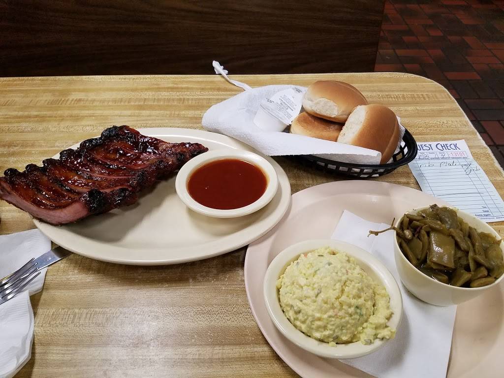 Golden Rule Bar-B-Q and Grill | restaurant | 2504 Crestwood Blvd, Birmingham, AL 35210, USA | 2059562678 OR +1 205-956-2678