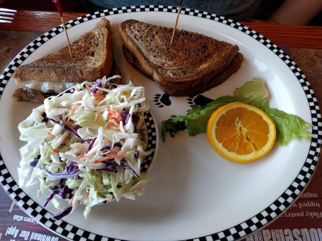 Napa Black Bear Diner | restaurant | 303 Soscol Ave, Napa, CA 94559, USA | 7072552345 OR +1 707-255-2345