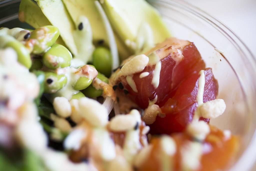 Aloha Poke co. | restaurant | 131 N Clinton St, Chicago, IL 60661, USA | 3122852887 OR +1 312-285-2887
