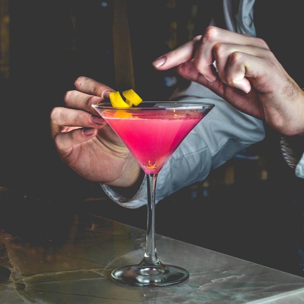 Parc | restaurant | 800 Woodward Ave, Detroit, MI 48226, USA | 3139227272 OR +1 313-922-7272