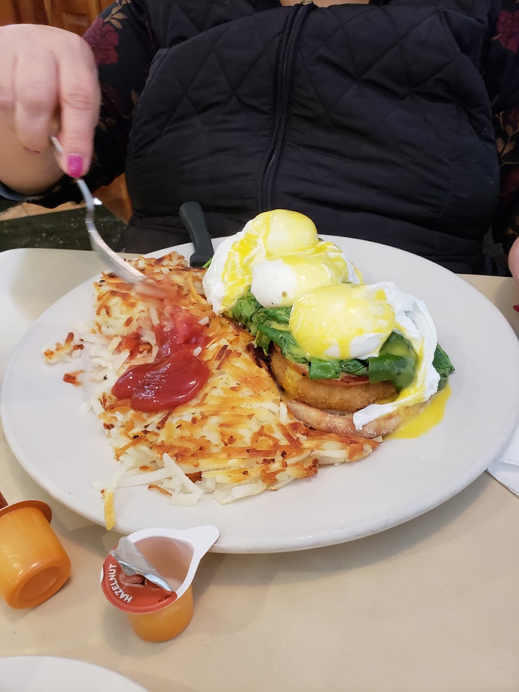 Annies Pancake House | restaurant | 4900 Oakton St, Skokie, IL 60077, USA | 8476757562 OR +1 847-675-7562