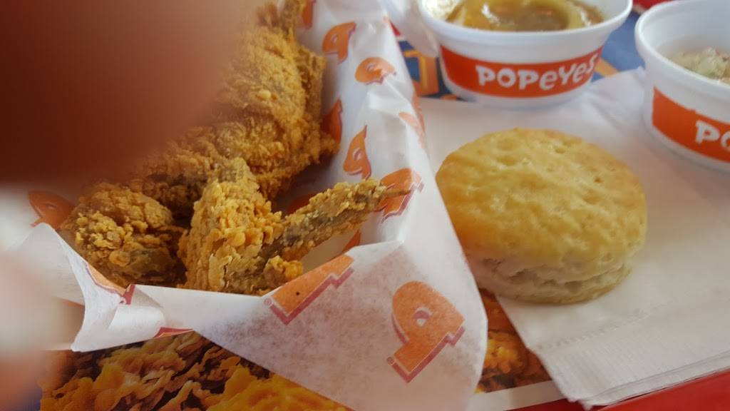 Popeyes Louisiana Kitchen | restaurant | 3825 General De Gaulle Dr, New Orleans, LA 70114, USA | 5043626033 OR +1 504-362-6033
