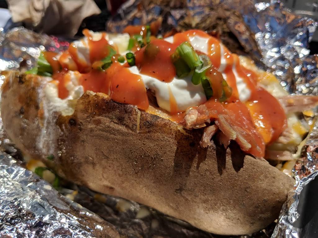 Hawg and Ale Smokehouse | restaurant | 25 Powder Springs St, Marietta, GA 30064, USA | 6787804294 OR +1 678-780-4294