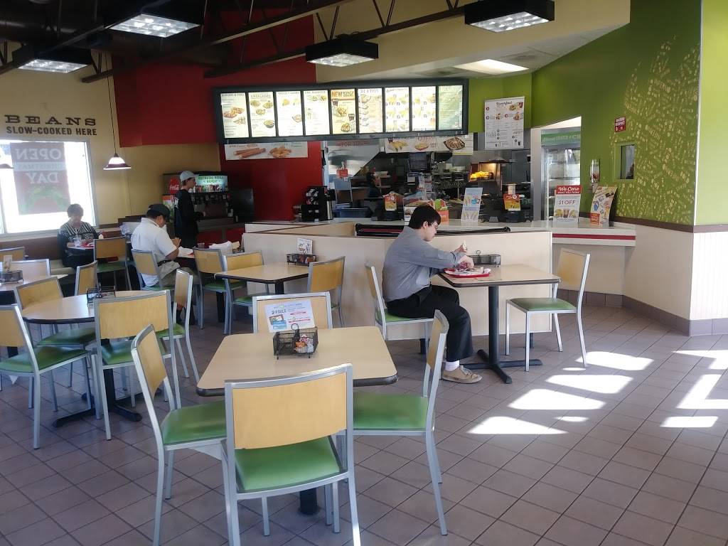 Del Taco | meal takeaway | 1020 Rosecrans Ave, Fullerton, CA 92833, USA | 7145261433 OR +1 714-526-1433