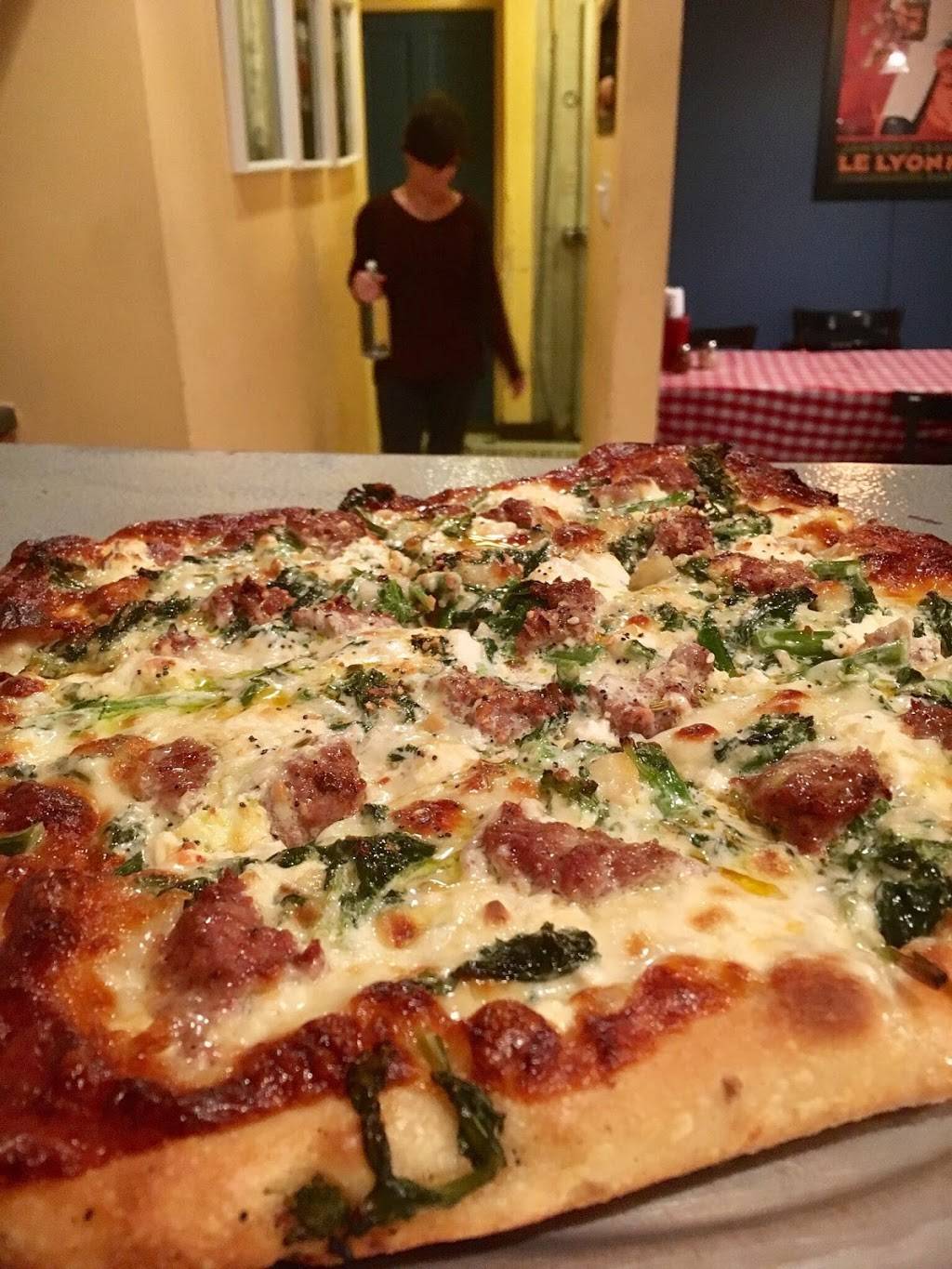 Square Pie | restaurant | 801 E Passyunk Ave, Philadelphia, PA 19147, USA | 2152380615 OR +1 215-238-0615