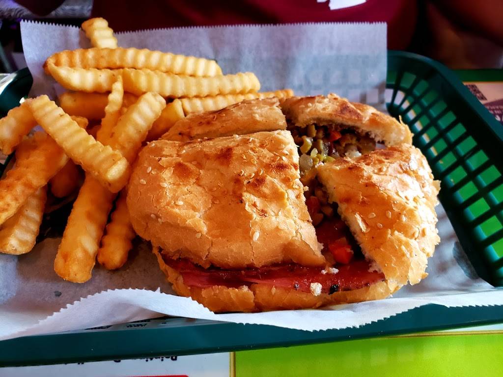 Po Boy Factory | restaurant | 815 Andrew Jackson Way NE, Huntsville, AL 35801, USA | 2565393616 OR +1 256-539-3616