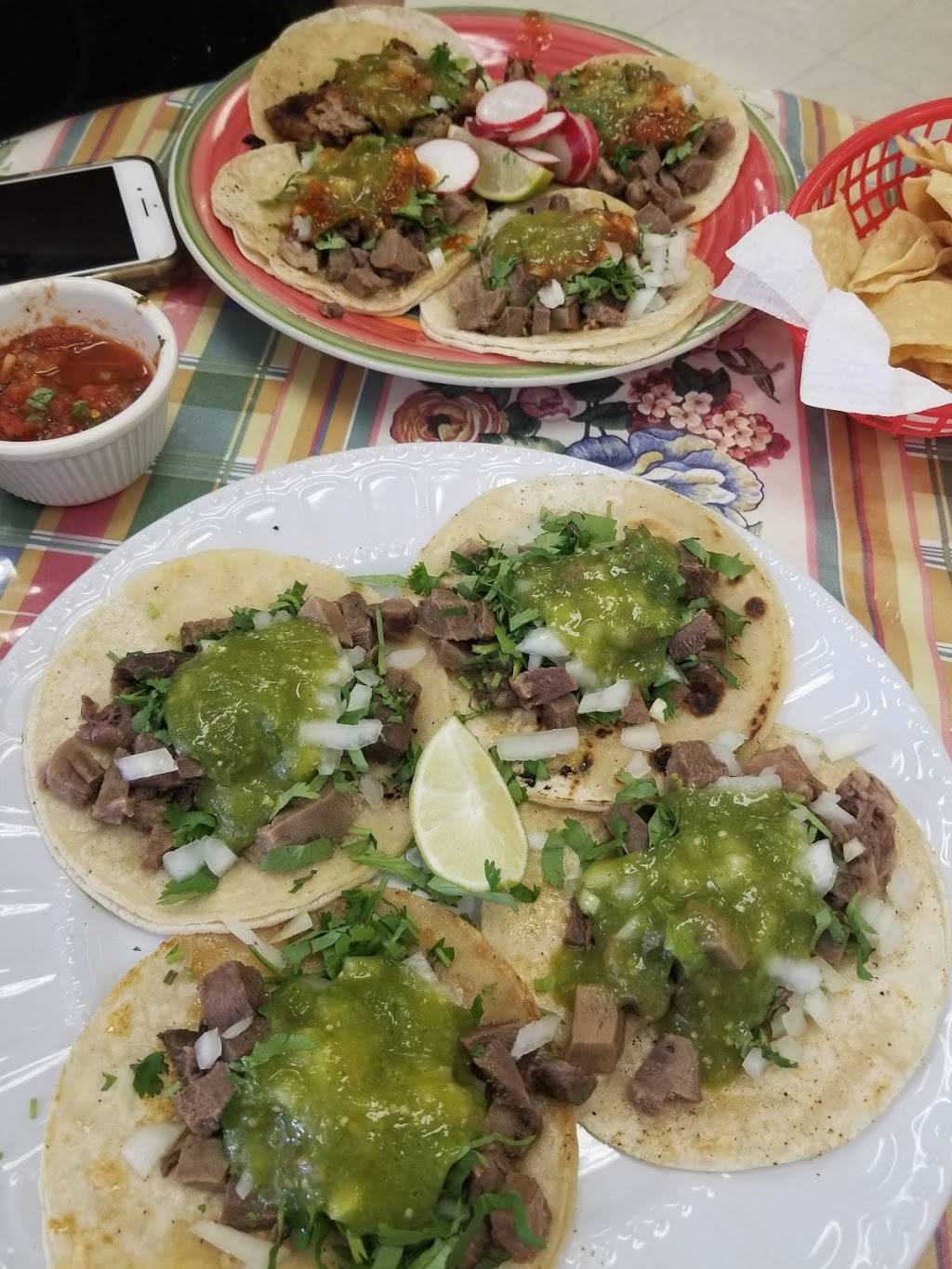 Tacos El Chulis | restaurant | 1201 E Julian St #5, San Jose, CA 95116, USA | 4087243241 OR +1 408-724-3241