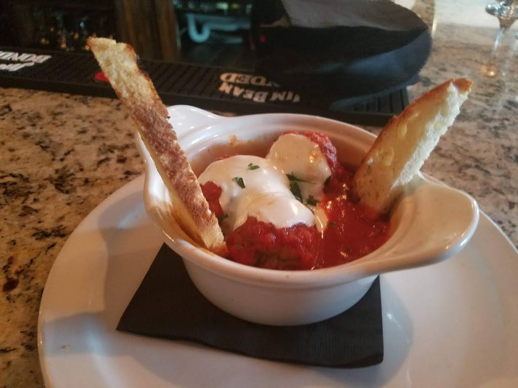 Pulcinella Wood-Fired Pizza | restaurant | 640 Federal Rd, Brookfield, CT 06804, USA | 2037400055 OR +1 203-740-0055