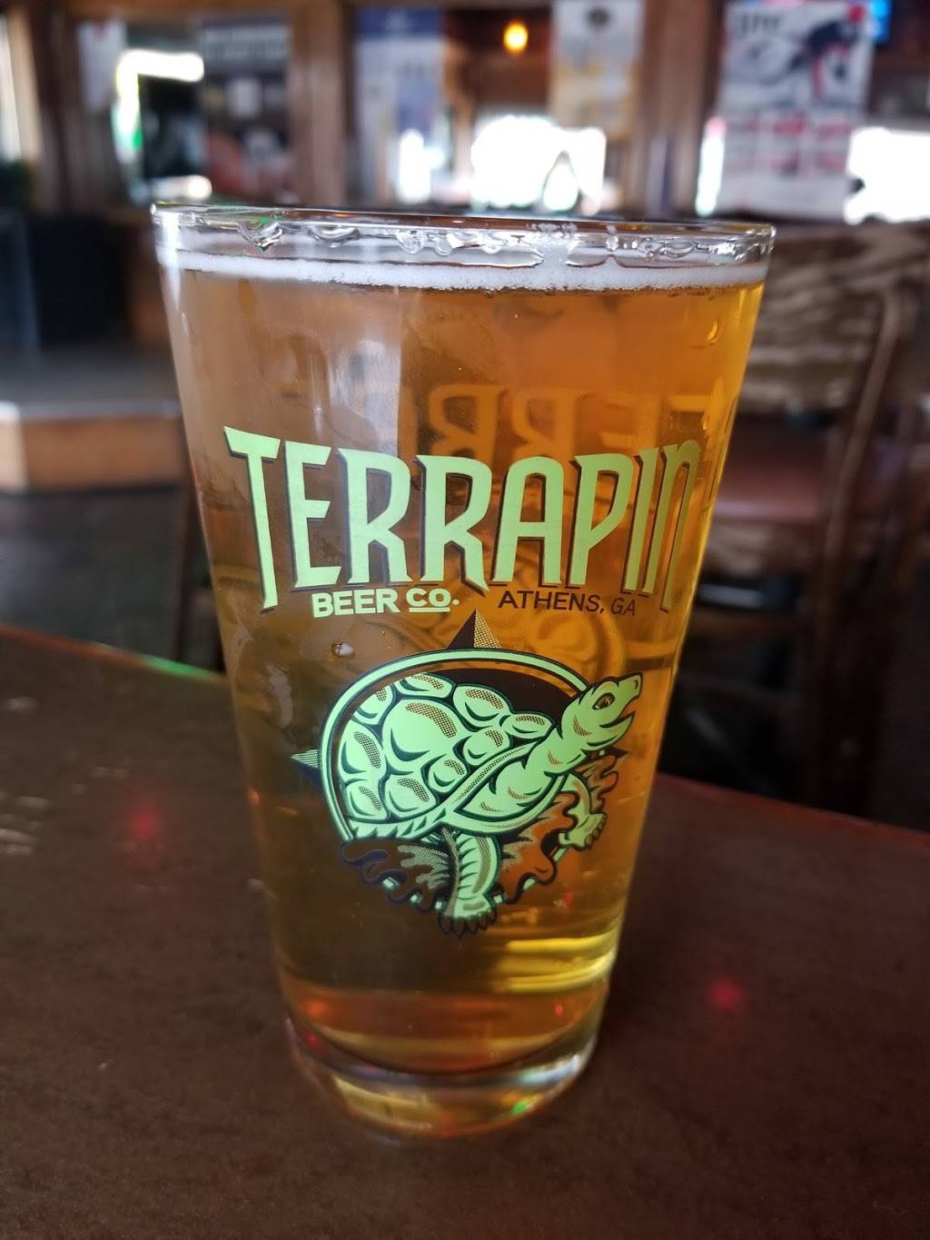 The Little Bar | restaurant | 2195 N High St, Columbus, OH 43201, USA | 6142918887 OR +1 614-291-8887