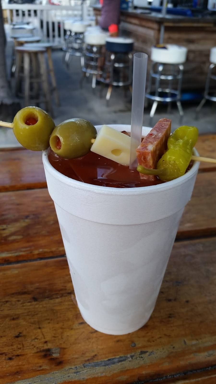 The Reef Bar and Grill | restaurant | 14705 Gulf Blvd, Madeira Beach, FL 33708, USA | 7279543402 OR +1 727-954-3402