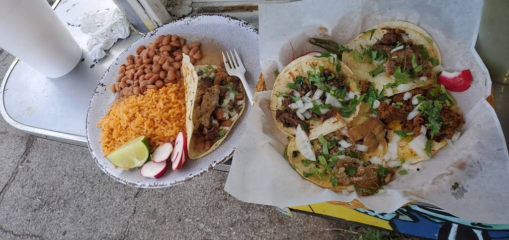 Taqueria Lunas | restaurant | 3312 Lebanon Pike, Hermitage, TN 37076, USA | 6152077206 OR +1 615-207-7206