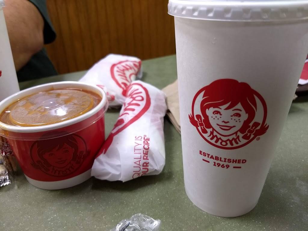 Wendys | restaurant | 6533 MS-63, Moss Point, MS 39563, USA | 2284741645 OR +1 228-474-1645