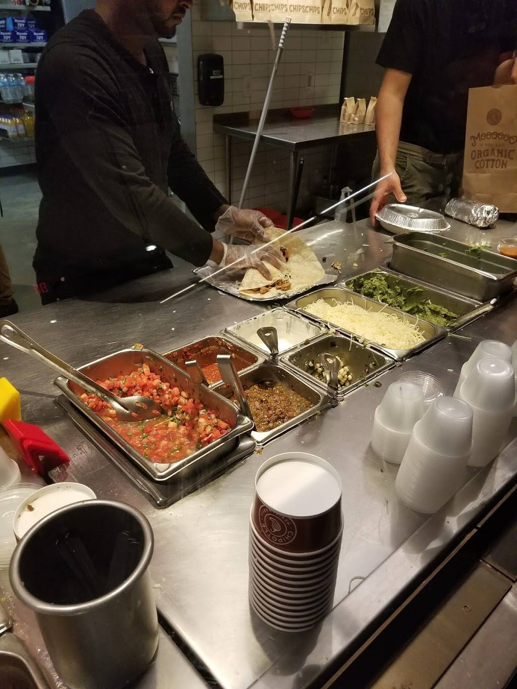 Chipotle Mexican Grill | restaurant | 3822 E Broad St Unit 41A, Whitehall, OH 43213, USA | 6146003001 OR +1 614-600-3001