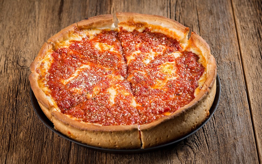 Rosati’s Pizza | restaurant | 4863 N Broadway, Chicago, IL 60640, USA | 7733343333 OR +1 773-334-3333