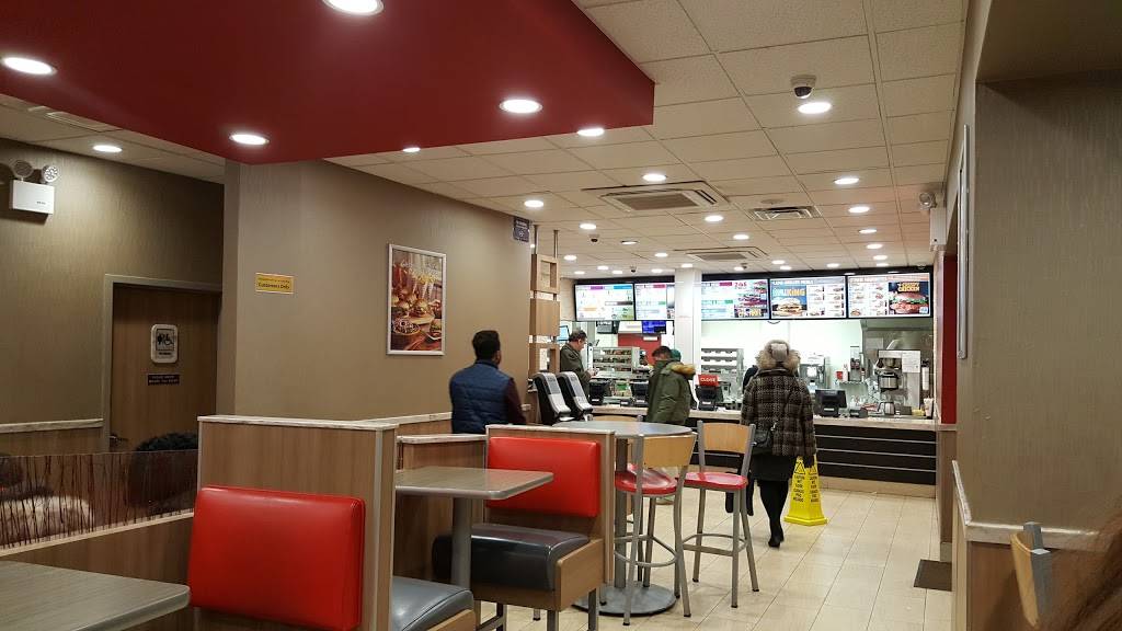 Burger King | restaurant | 16 Beaver St, New York, NY 10004, USA | 2124831051 OR +1 212-483-1051