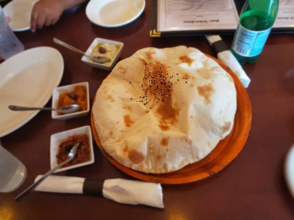 Zeytin Turkish Cuisine | restaurant | 4439 Edgewater Dr, Orlando, FL 32804, USA | 4079883330 OR +1 407-988-3330