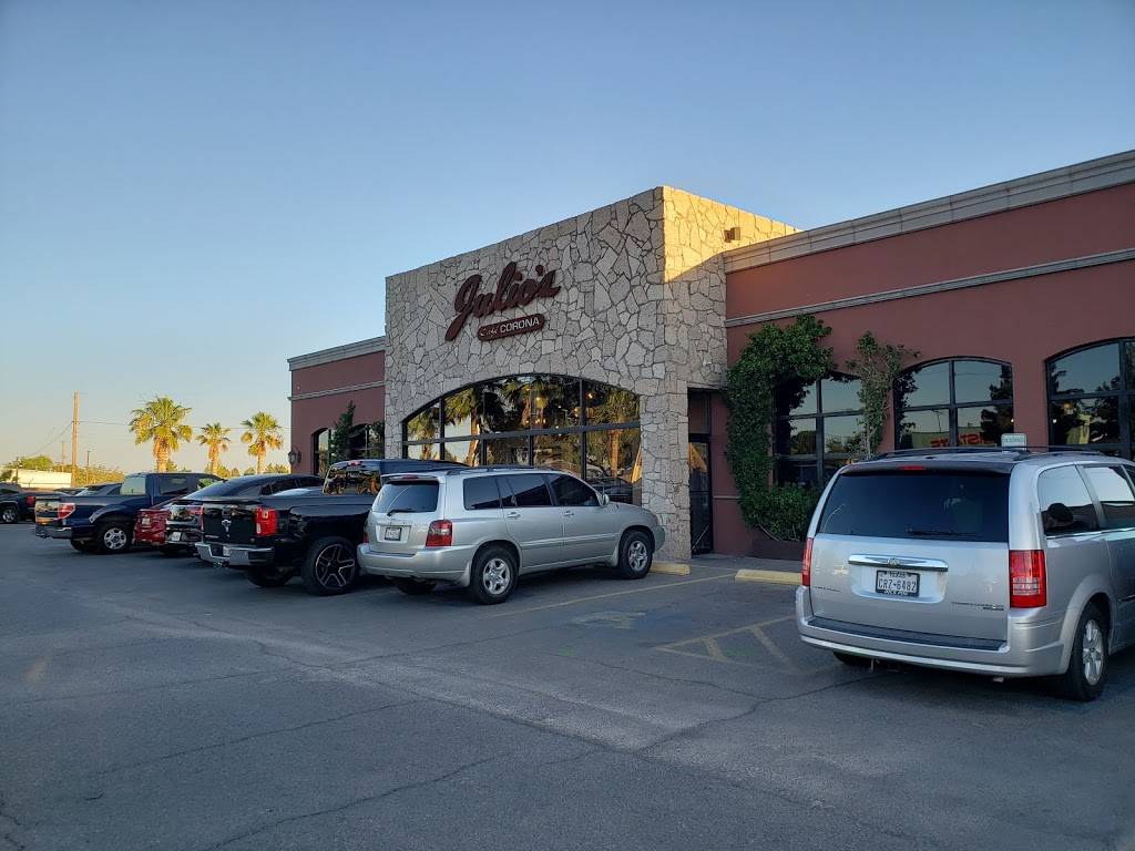 Julios Mexican Food | restaurant | 8050 Gateway Blvd E, El Paso, TX 79907, USA | 9155917676 OR +1 915-591-7676