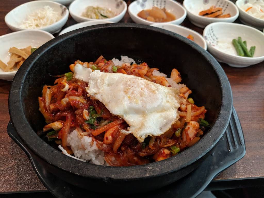 Sisters | restaurant | 916 E Main St ste 210, Greenwood, IN 46143, USA | 3173001741 OR +1 317-300-1741