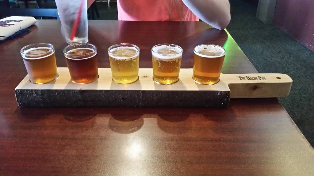 Rogue Brew Pub & Eatery | restaurant | 31500 NW Commercial St, North Plains, OR 97133, USA | 5036475268 OR +1 503-647-5268