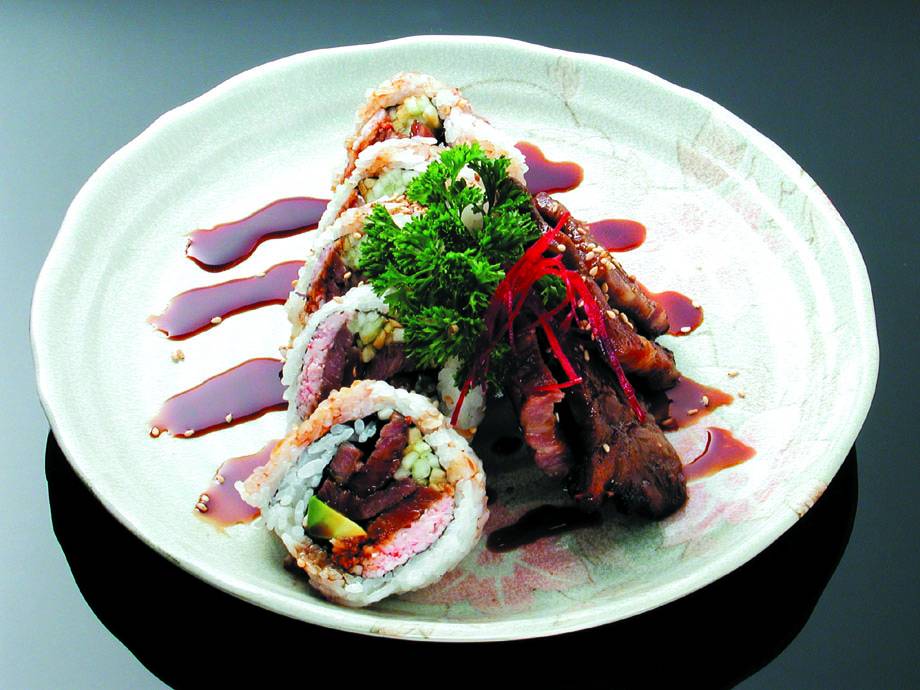 Yen Sushi & Sake Bar | restaurant | 2081 Hillhurst Ave #A, Los Angeles, CA 90027, USA | 3236661400 OR +1 323-666-1400