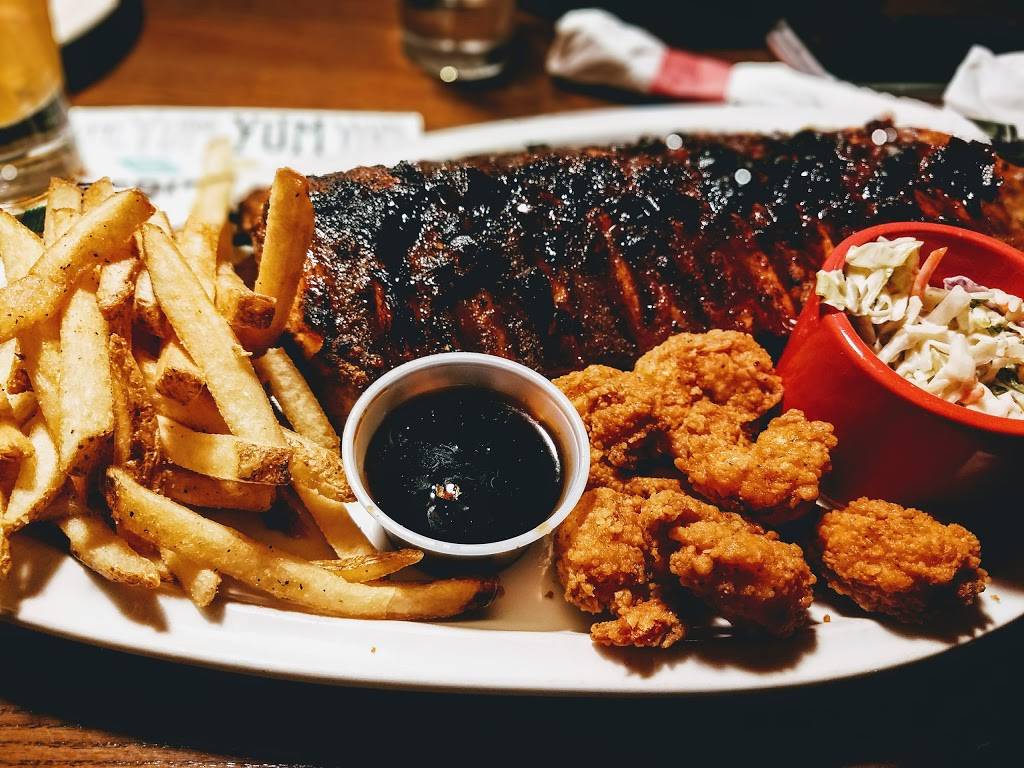 TGI Fridays | restaurant | 5420 95th St, Oak Lawn, IL 60453, USA | 7084220339 OR +1 708-422-0339