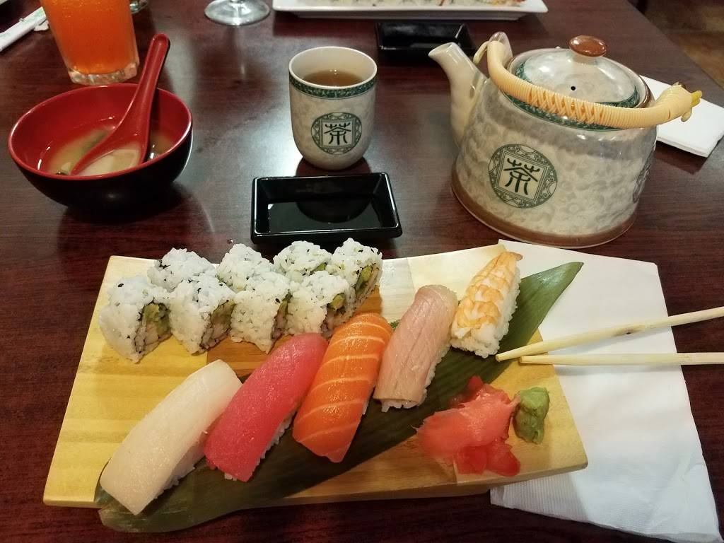 Sushi Koi | restaurant | 15634 Wallisville Rd, Houston, TX 77049, USA | 8326943101 OR +1 832-694-3101