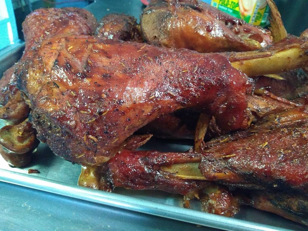 Grandmas Smokehouse | restaurant | 1420 E Cook St, Springfield, IL 62703, USA | 2176795650 OR +1 217-679-5650