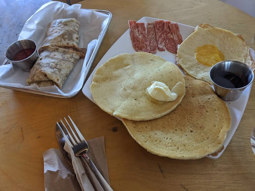 Earth Plant Based Cuisine | restaurant | 1325 Grand Ave, Phoenix, AZ 85007, USA | 4804652110 OR +1 480-465-2110