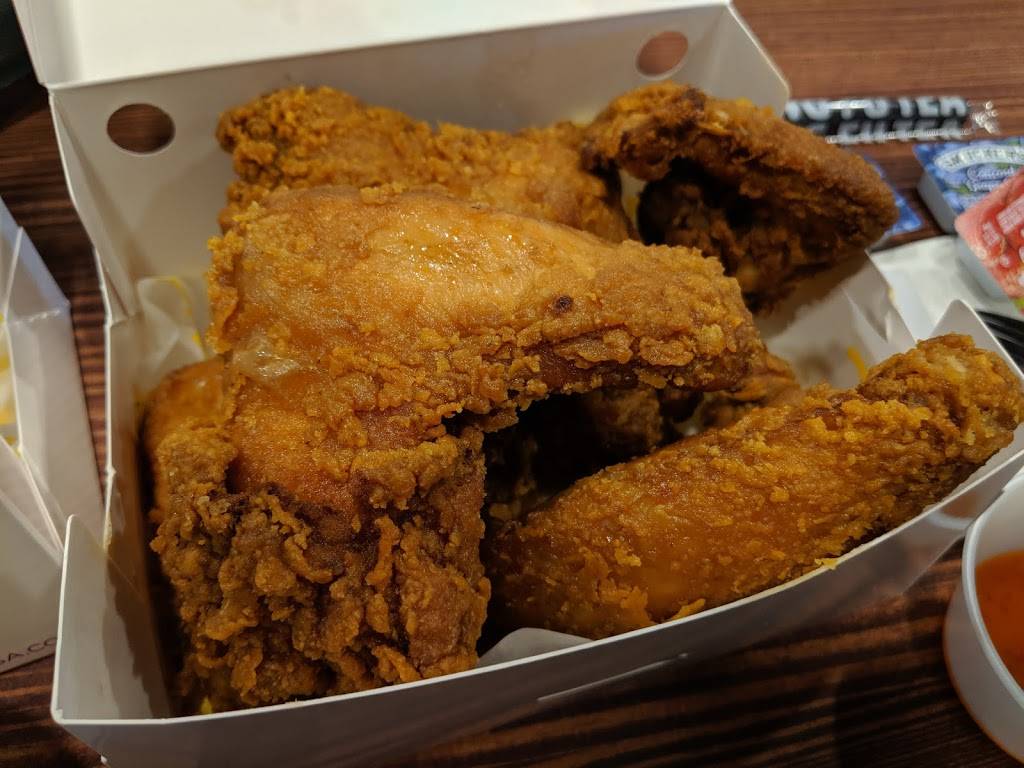 TKK Fried Chicken 頂呱呱 x Kung Fu Tea | meal takeaway | 1 Beale St, Quincy, MA 02170, USA | 6174810785 OR +1 617-481-0785