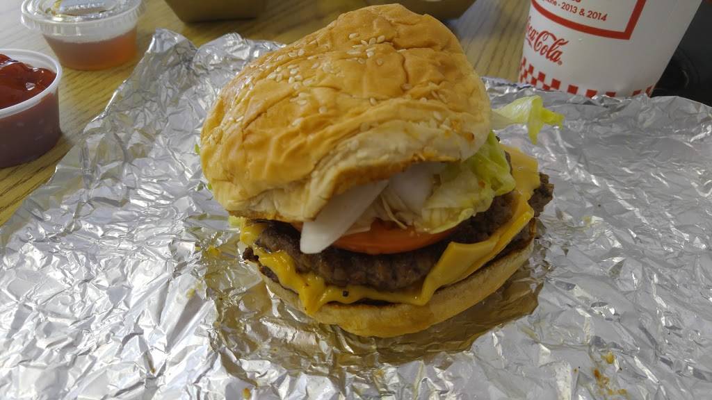 Five Guys | meal takeaway | 47 Rehoboth Ave, Rehoboth Beach, DE 19971, USA | 3027275470 OR +1 302-727-5470