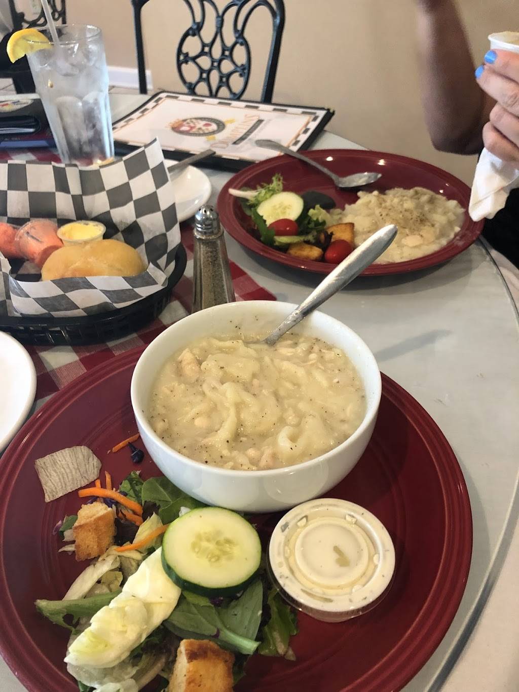 Dumplins Bistro & Bakery | bakery | 31 Wiley Parker Rd C, Jackson, TN 38305, USA | 7316644959 OR +1 731-664-4959