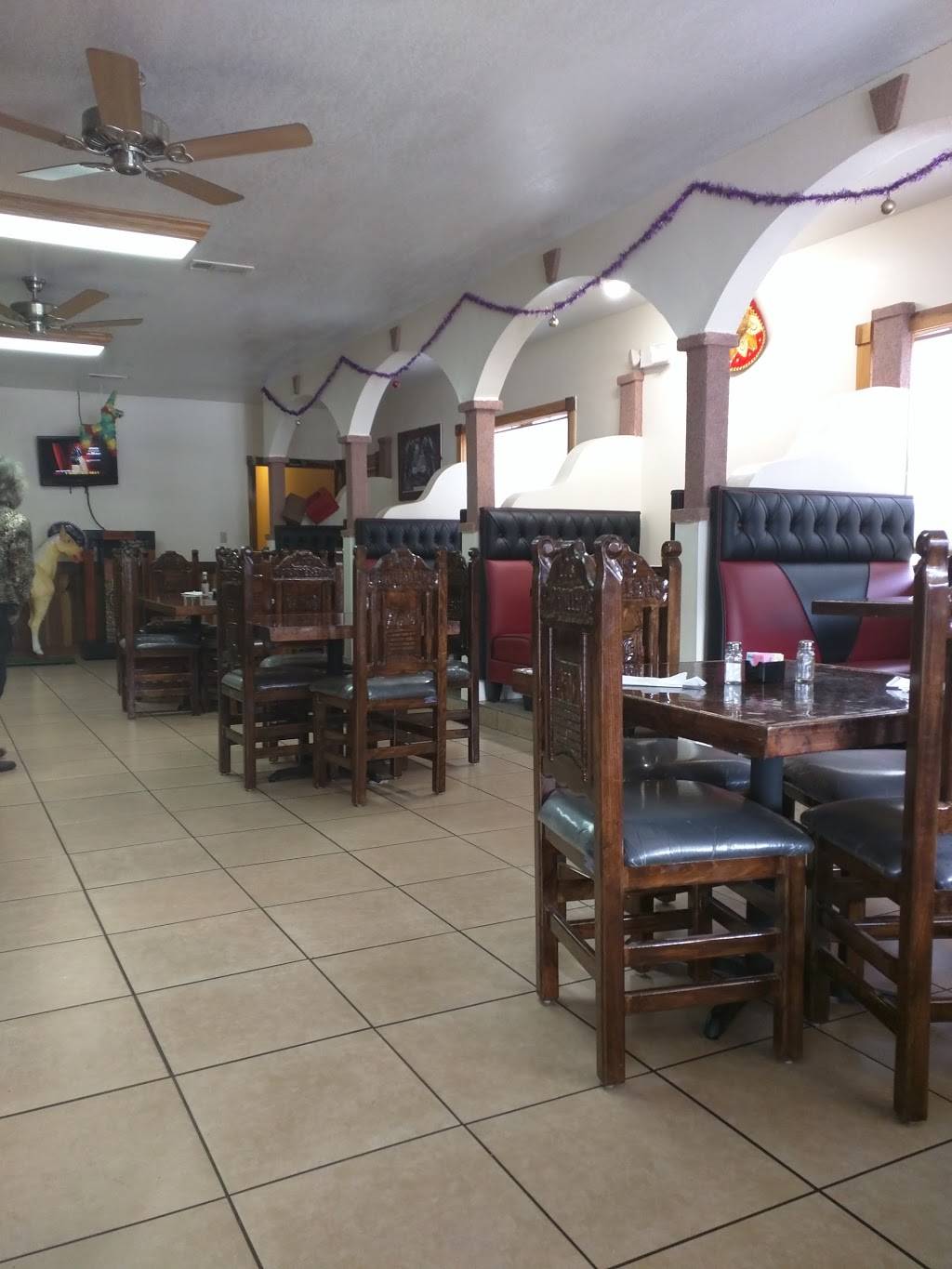 El Parrillera | restaurant | 96 Old Hwy 98 E, Tylertown, MS 39667, USA | 6012222220 OR +1 601-222-2220