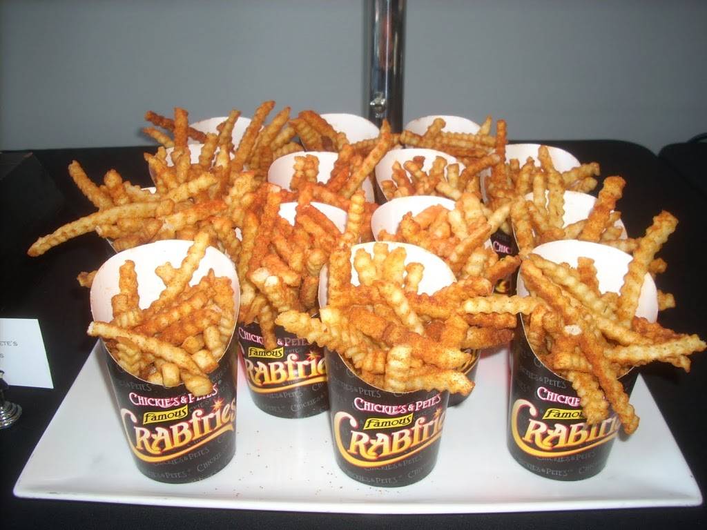 Chickies & Petes | restaurant | 4010 Robbins Ave, Philadelphia, PA 19135, USA | 2153383060 OR +1 215-338-3060