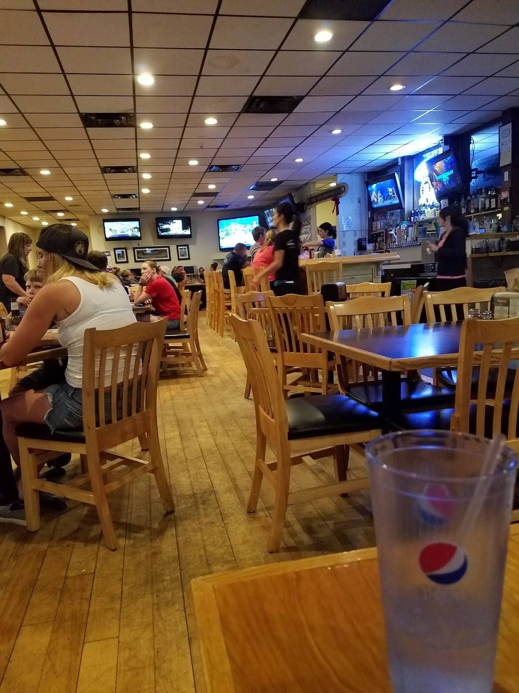 Pats Pizza | restaurant | 844 Roosevelt Trail, Windham, ME 04062, USA | 2078921700 OR +1 207-892-1700