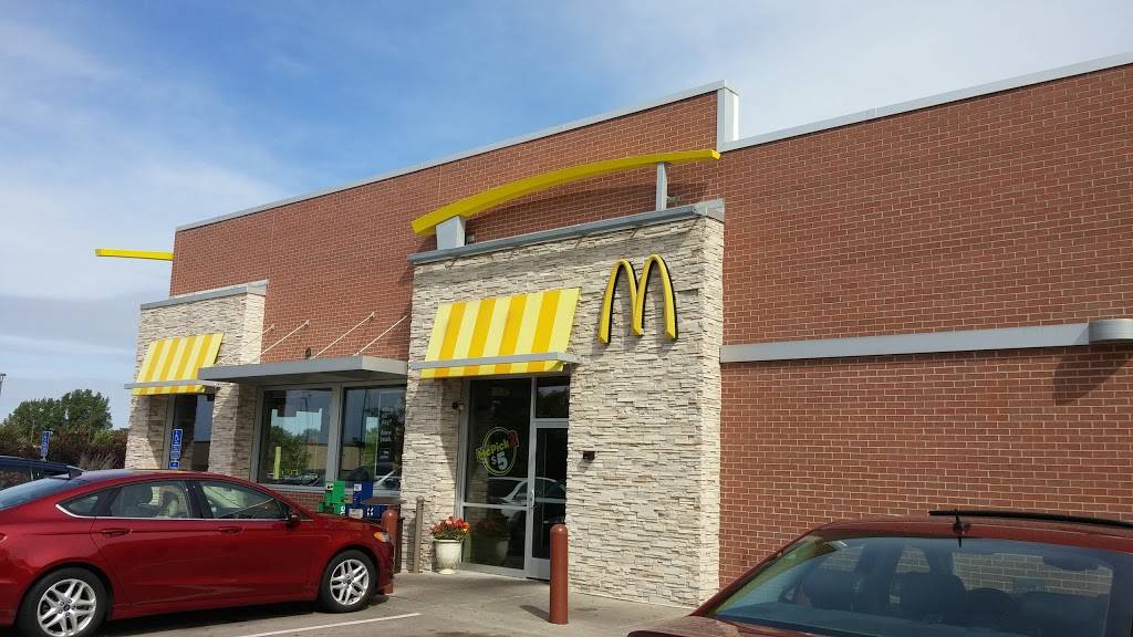 McDonalds | cafe | 1759 Weir Dr, Woodbury, MN 55125, USA | 6517392838 OR +1 651-739-2838