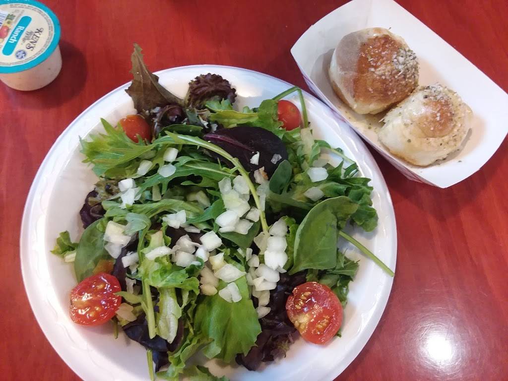 DeLosas Pizza | restaurant | 12800 Village Blvd, Madeira Beach, FL 33708, USA | 7273984657 OR +1 727-398-4657