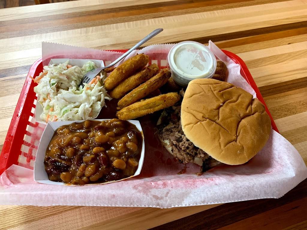 Due South BBQ | restaurant | 1465 Roanoke St, Christiansburg, VA 24073, USA | 5403812922 OR +1 540-381-2922