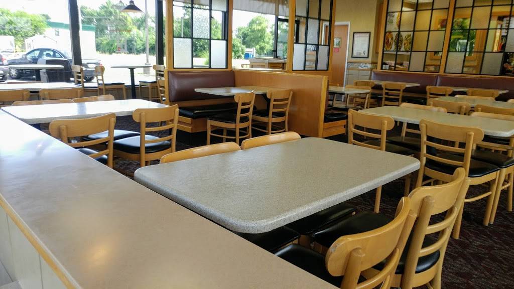 Wendys | restaurant | 4730 Dixie Hwy, Fairfield, OH 45014, USA | 5138291938 OR +1 513-829-1938