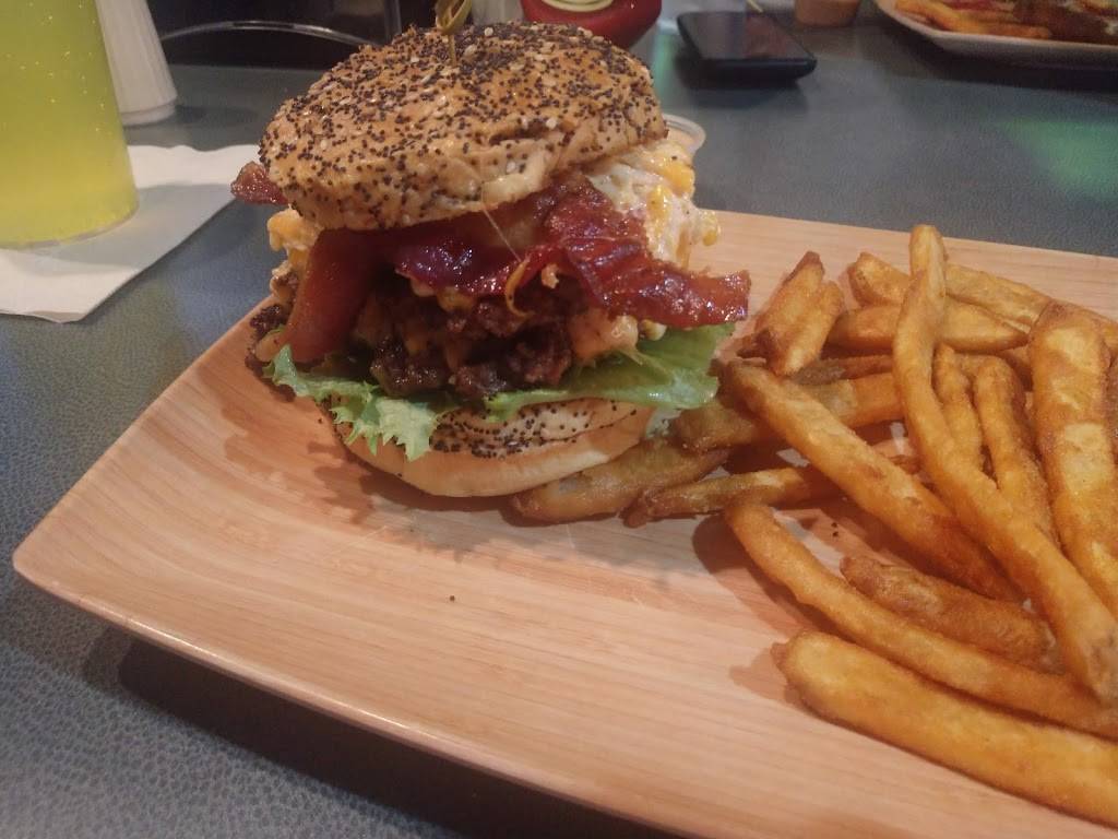 Angus Grill | restaurant | 201 S Jarvis St, Greenville, NC 27858, USA | 2526896460 OR +1 252-689-6460