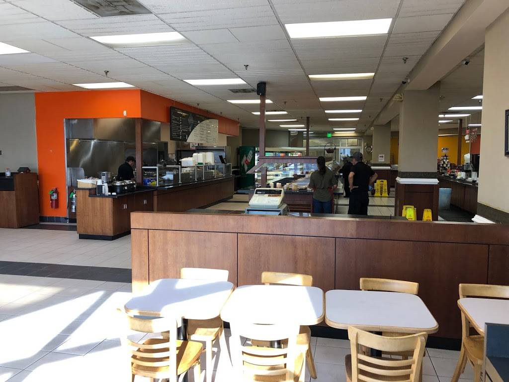 Southern Kitchen | restaurant | 100 S Charles St #203, Baltimore, MD 21201, USA | 4106857676 OR +1 410-685-7676