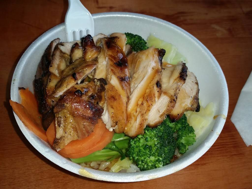 Luus Chicken Bowl | restaurant | 300 N Main St, Manteca, CA 95336, USA | 2098257144 OR +1 209-825-7144