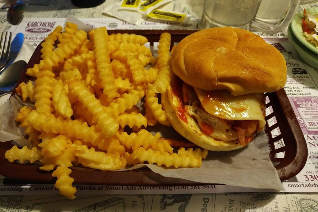 Dougs Classic 57 Diner | restaurant | 2031 S Rockhill Ave, Alliance, OH 44601, USA | 3308212887 OR +1 330-821-2887