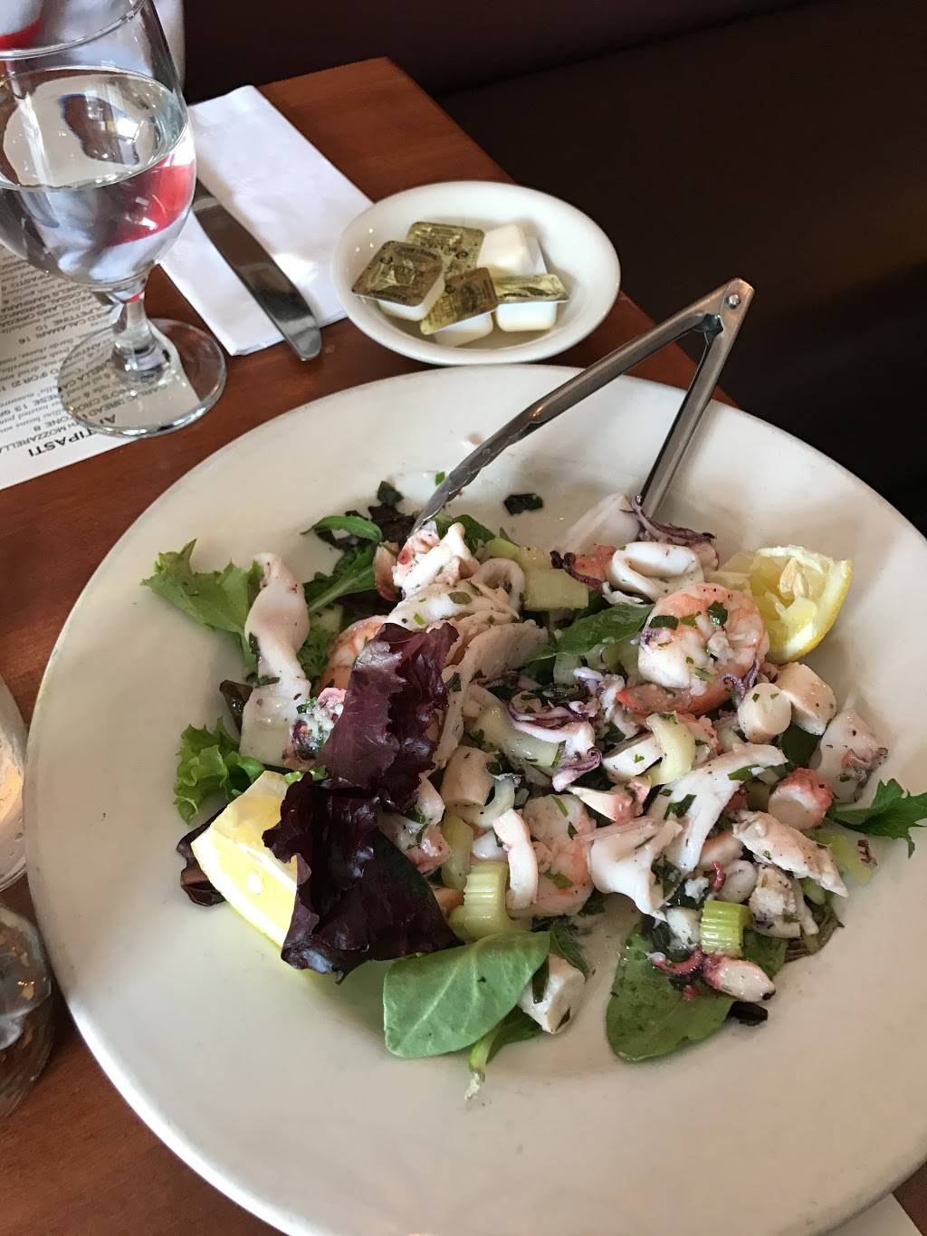 Antonios Trattoria | restaurant | 2370 Belmont Ave, Bronx, NY 10458, USA | 7187336630 OR +1 718-733-6630