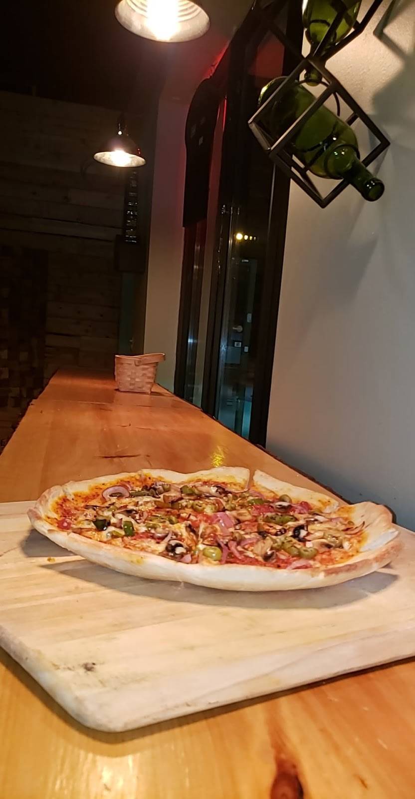 Picasso Pizza & Pasta | restaurant | 1492 Pillette Rd, Windsor, ON N8Y 3B9, Canada | 5199444899 OR +1 519-944-4899